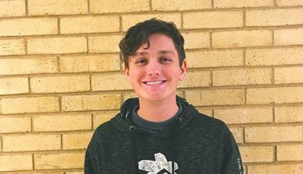 Roy High student travels to Australia to perform in choir